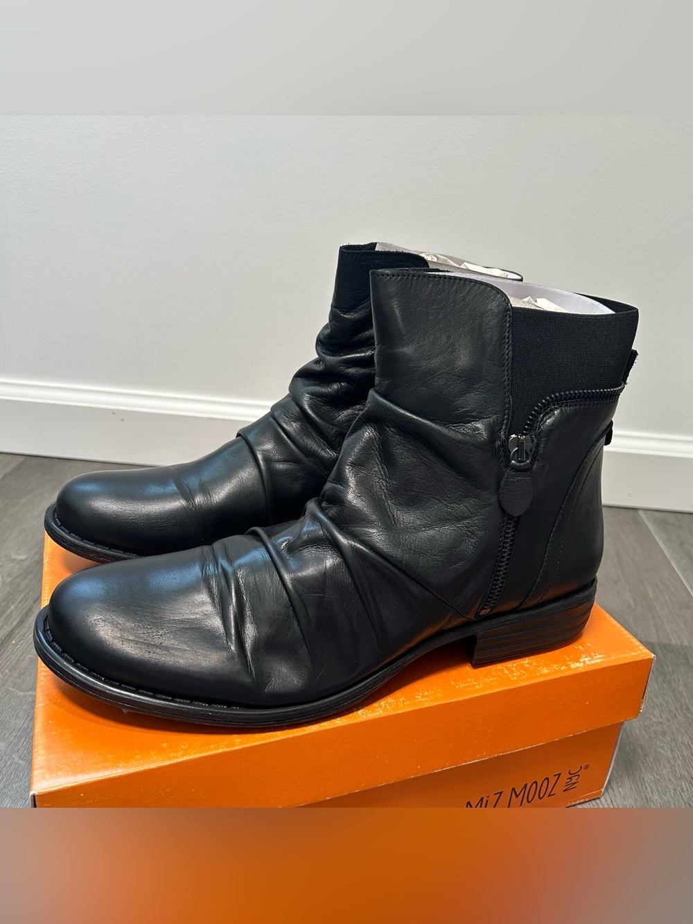 NEW Miz Mooz Laney Wide Leather Ankle Boots Black EU 43 11.5-12 Womens